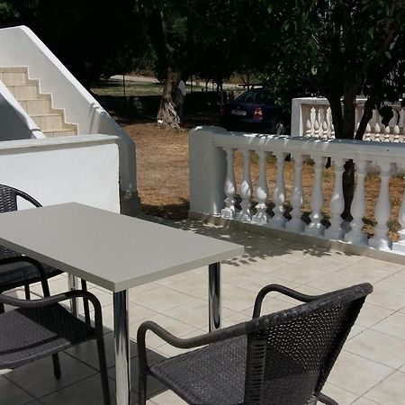 Natalia Apartment Lixouri Exterior photo